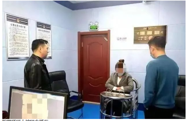 利用朋友POS機虛擬交易盜刷他人銀行卡，被抓起來了